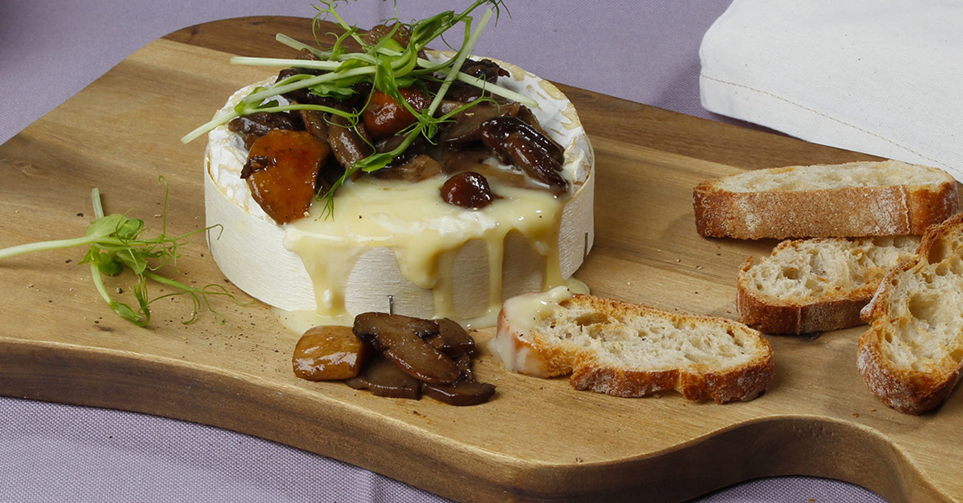 180726_Camembert-fuso-con-magia-di-funghi.jpg