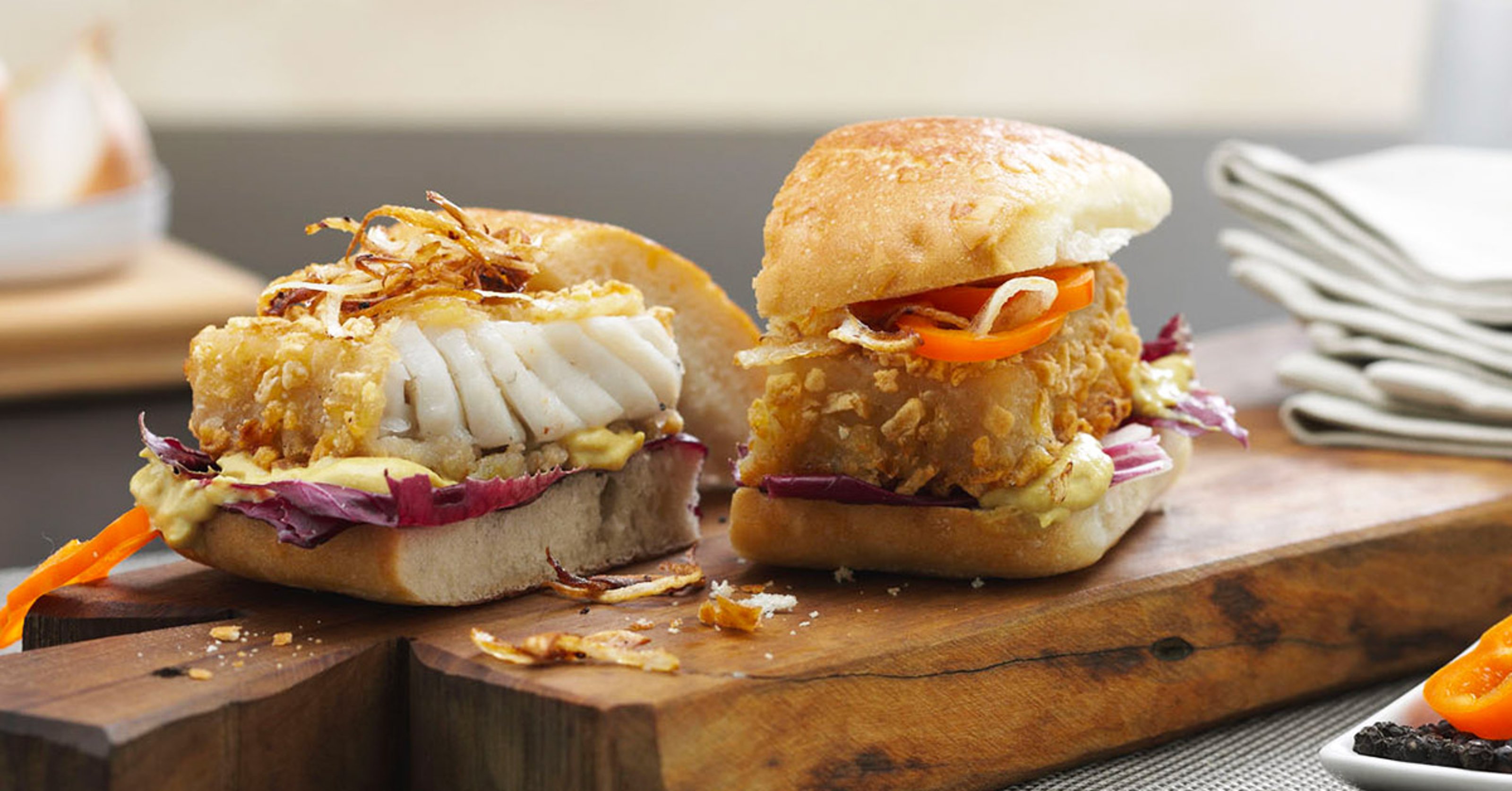 181022-burger-senape-al-miele-e-radicchio.jpg