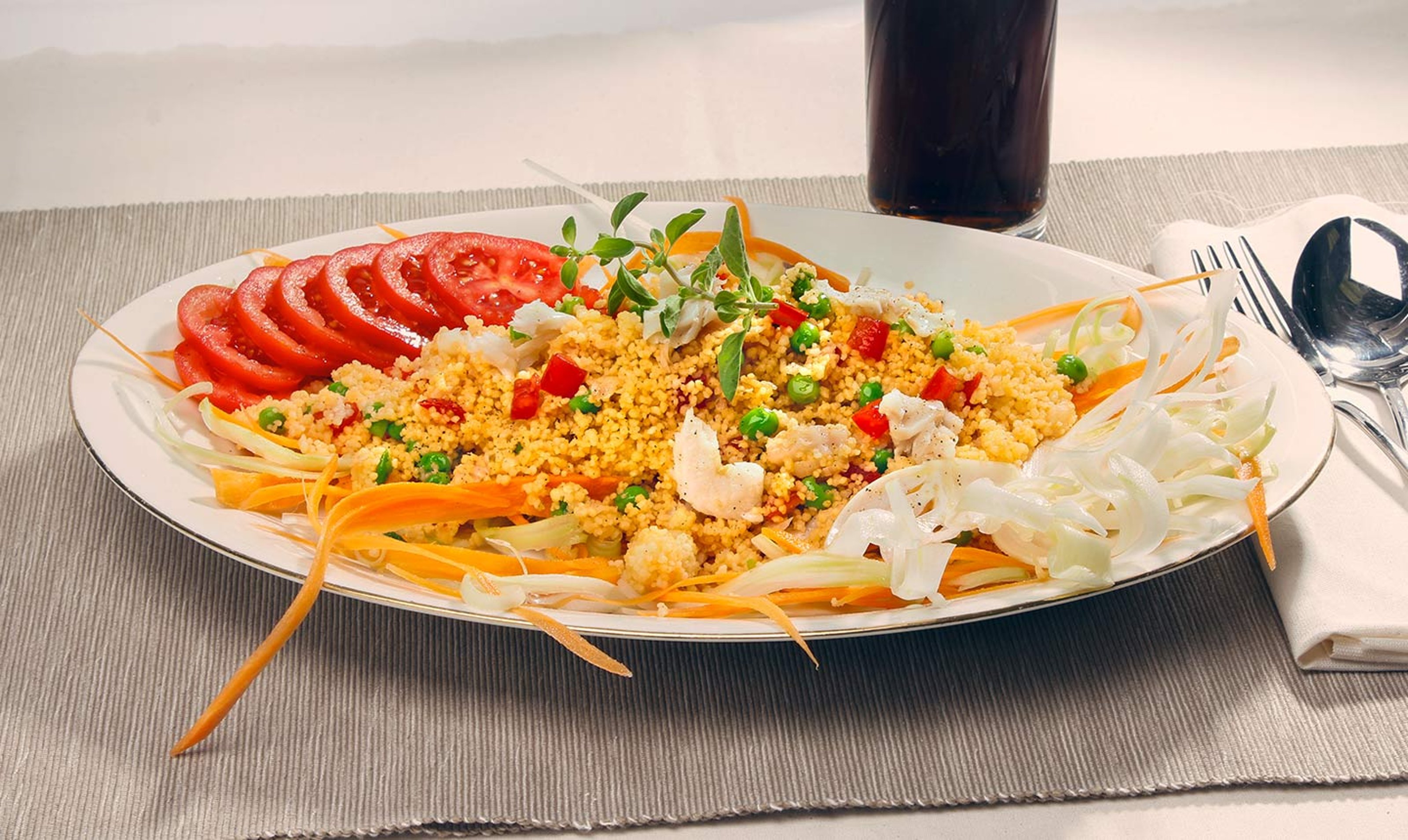 couscous_con_piselli_nasello e_verdure_croccanti.jpg