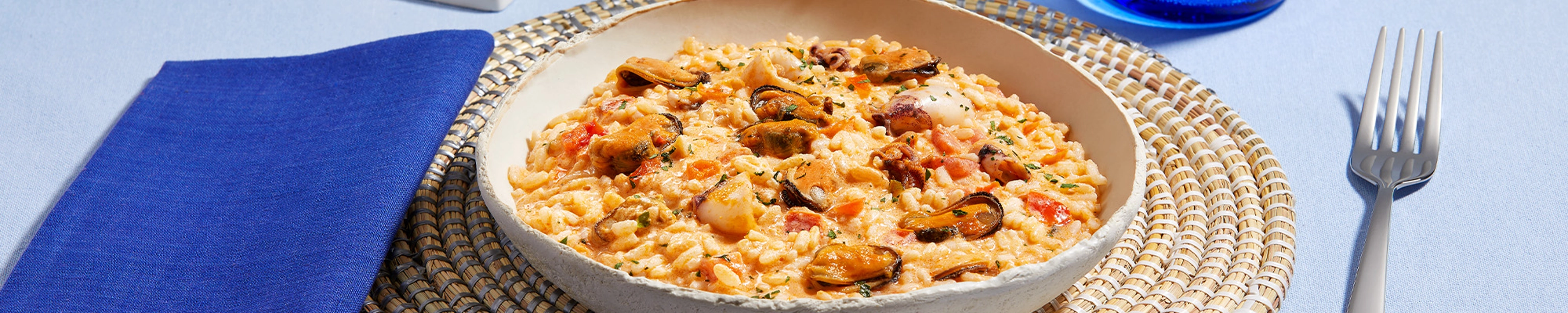 ricette_risotto_rosso_frutti_mare_2000x400.jpg