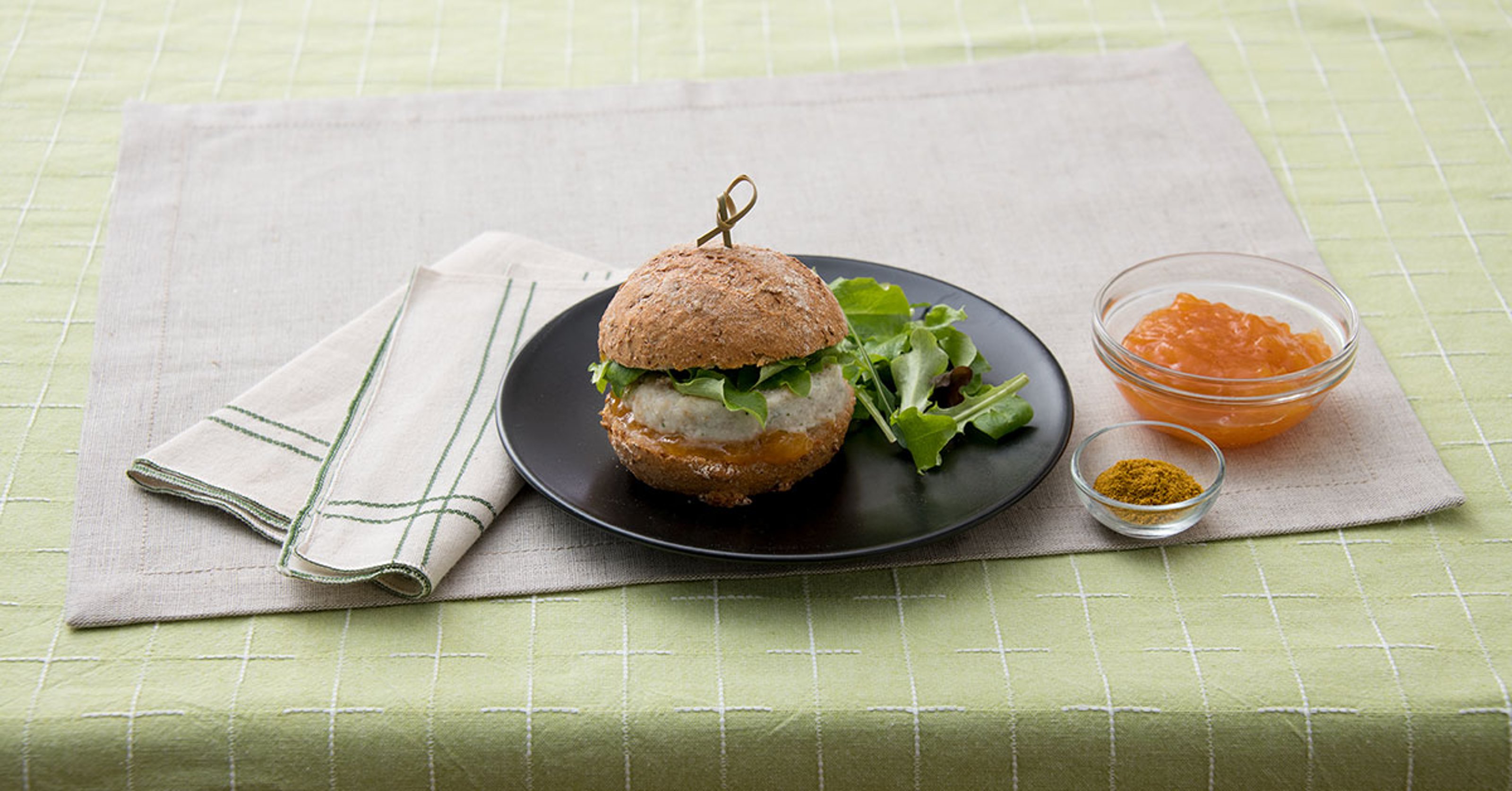 Burger-di-Merluzzo-con-curry-e-mango-chutney-1200.jpg